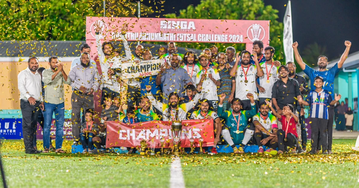 Bodu thiladhunmathi futsal challenge ge champion kan bodumagu in hoadhaifi